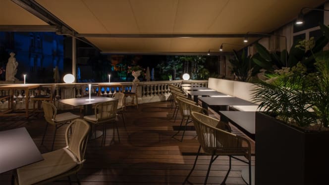 1910 Lounge & Restaurant - 8