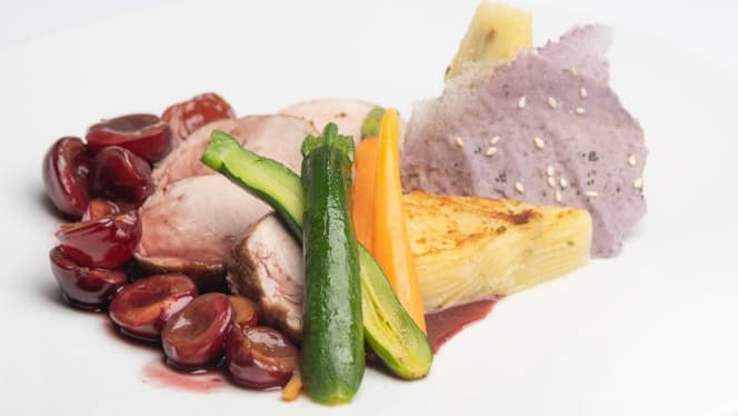 1910 Lounge & Restaurant - 4