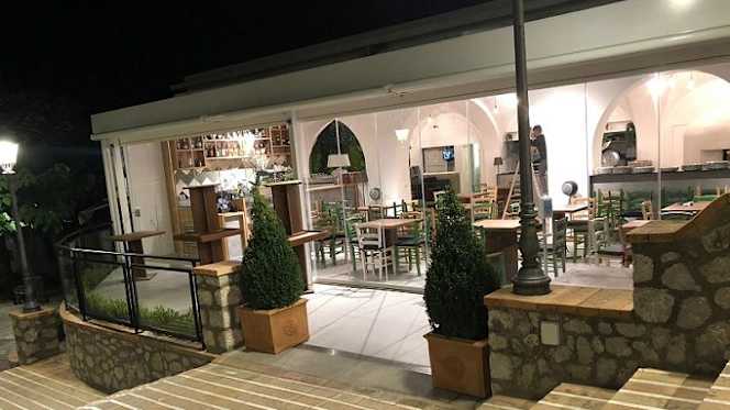 Due Pini Ristorante Capri - 5