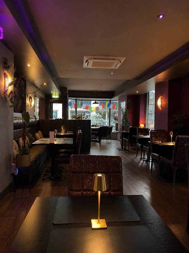 Gorkha Indiaas & Nepalees Familie Restaurant - 6