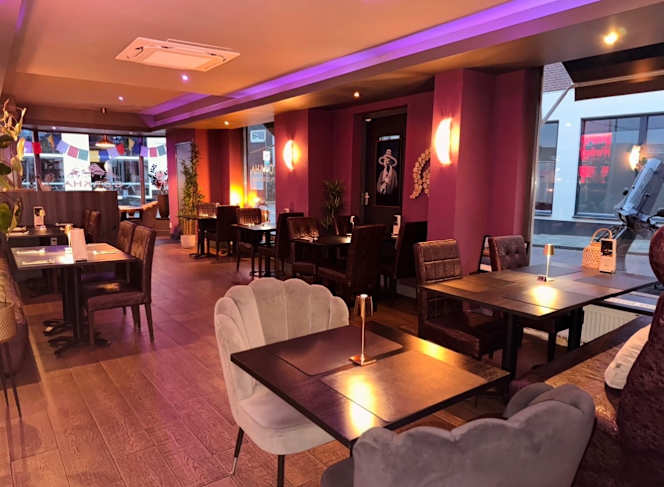 Gorkha Indiaas & Nepalees Familie Restaurant - 4