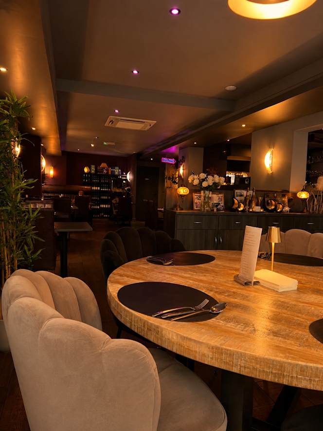 Gorkha Indiaas & Nepalees Familie Restaurant - 7
