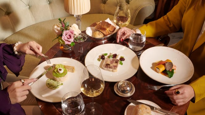 The Promenade at The Dorchester - 4