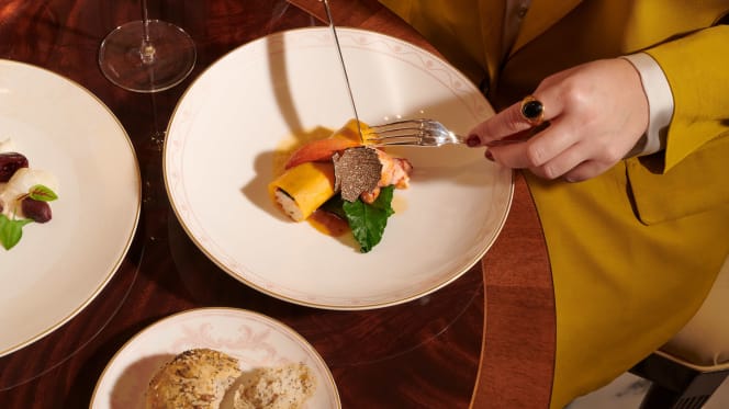 The Promenade at The Dorchester - 2