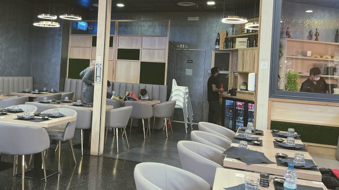 Sushi Re -menu alla carta - 0