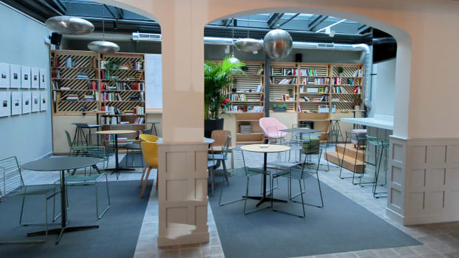 Anexo bistro - Hostel Complutum - 8