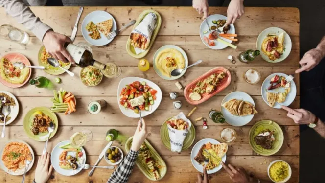 The Real Greek - Tower Bridge - 0