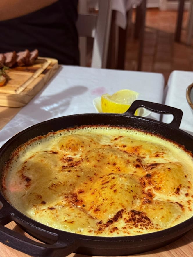 Gum Tree - Lounge - 5