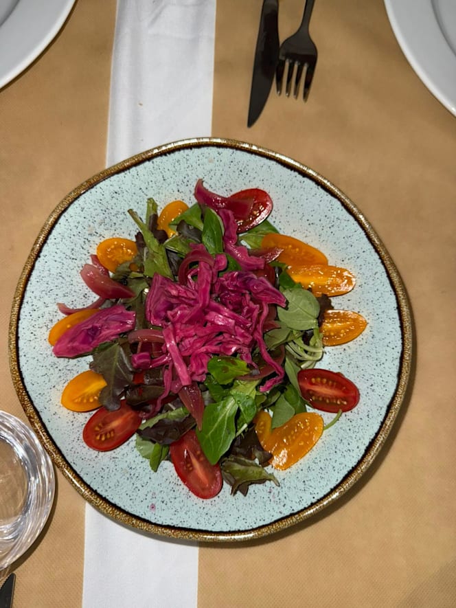 Gum Tree - Lounge - 6