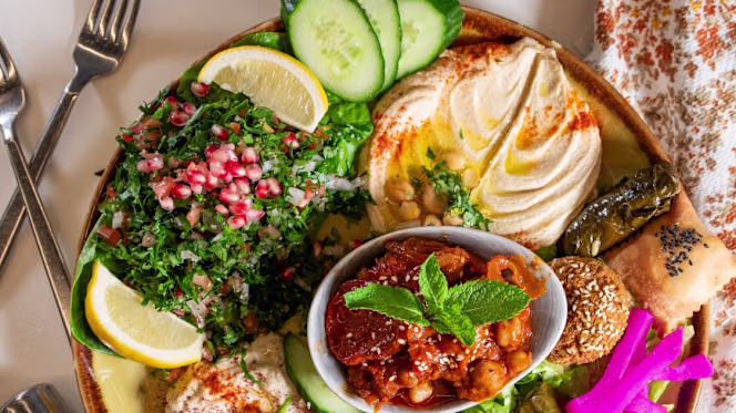 Jouri Restaurant - 3