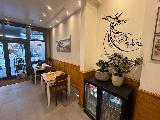 Shiraz Restaurant - 7