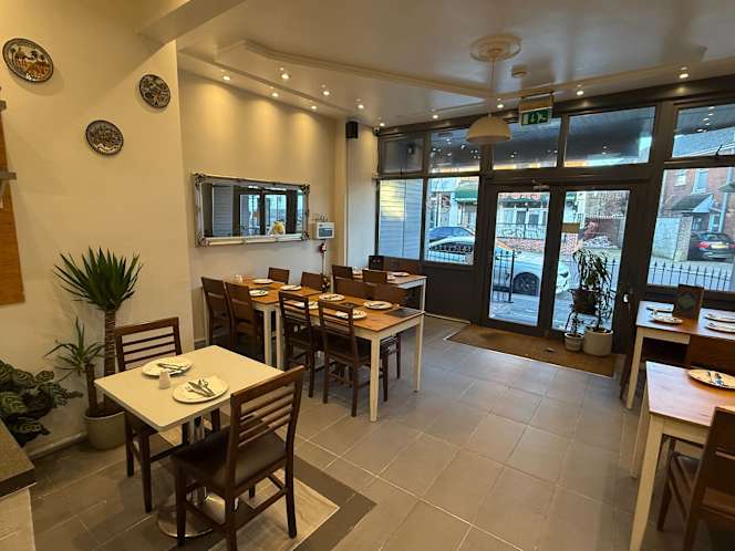 Shiraz Restaurant - 6
