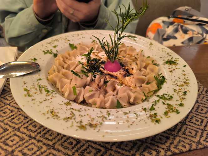 Mivan Restaurant & Cafe - 6