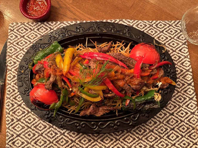 Mivan Restaurant & Cafe - 4