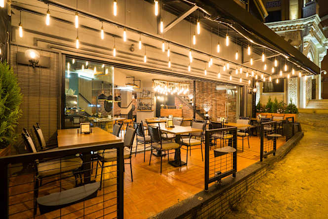 Mivan Restaurant & Cafe - 3