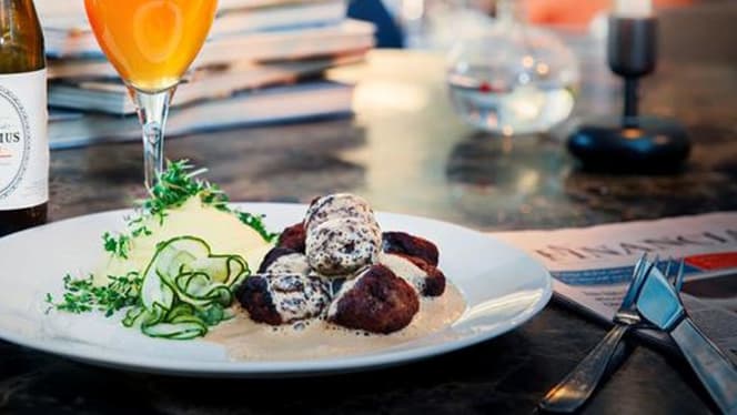 Långa Raden Restaurant (Hotel Skeppsholmen) - 4