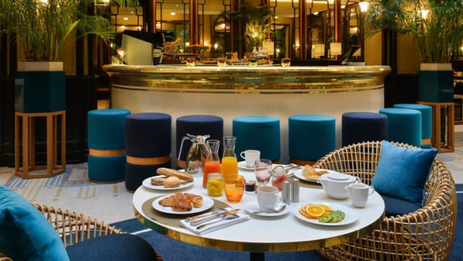 Le 38 Bar Lounge - 6