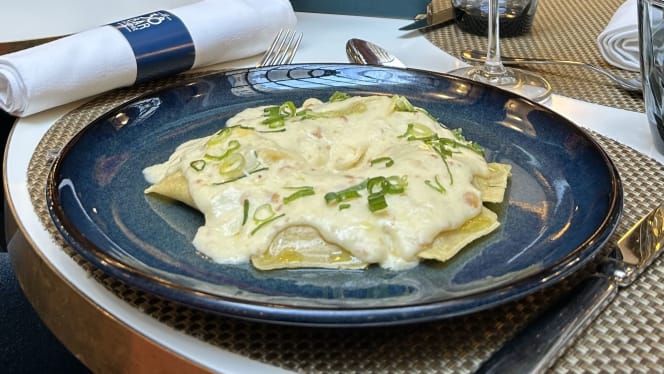 Le 38 Bar Lounge - 2