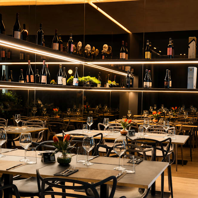 Trip Restaurant & Cocktail Bar - 0
