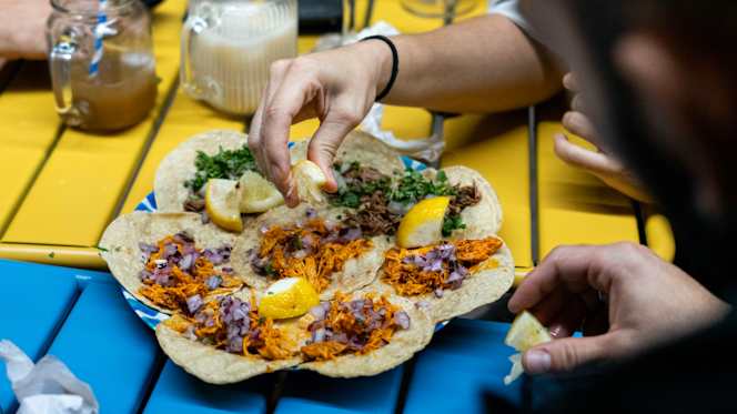 La Taquería Méx - 8