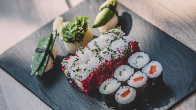 KAZUMI Sushi Manufaktur - 4