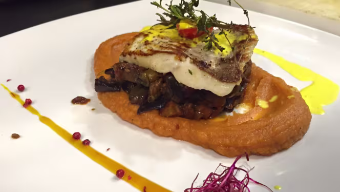 G.Saitta Feinkost & Delikatessen - 4