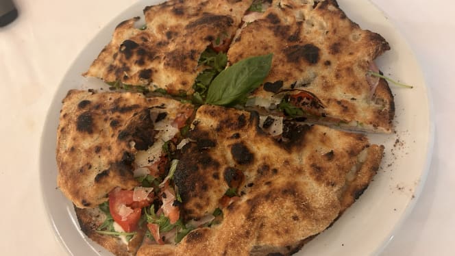 Ossi Di Seppia Ristorante-Pizzeria - 1