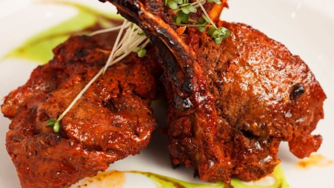 Cinnamon Lounge Indian Restaurant - 5