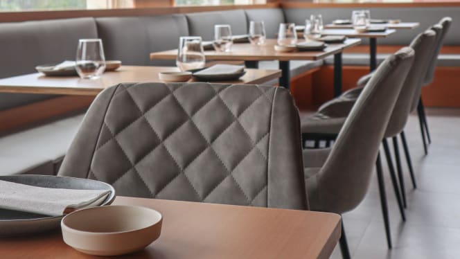 Aroma Sushi Lounge - 7