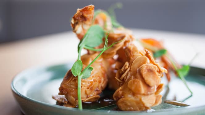 Aroma Sushi Lounge - 5