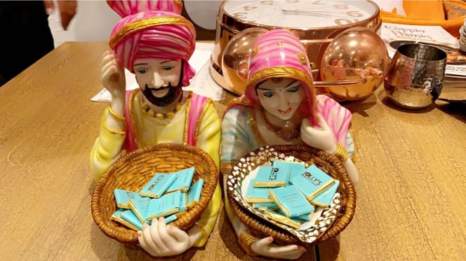 Jolly's Restaurant - 2