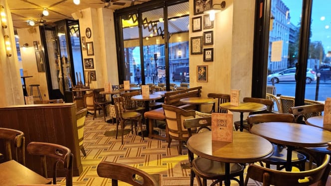 Le Café de la Poste - Paris - 9