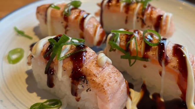 Oblique fusion dining - 9