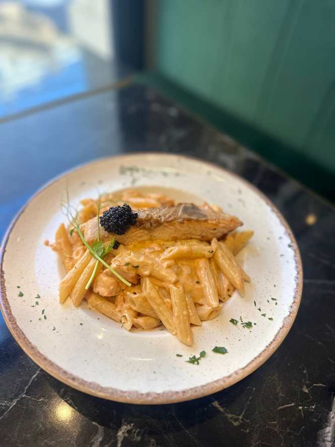 D'vine Bistro & Winebar - 2