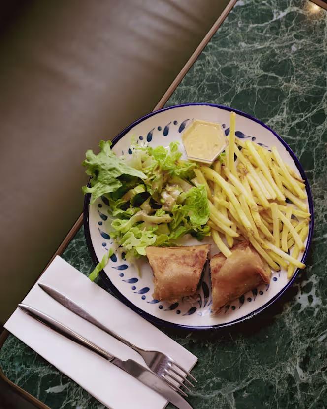 Mac Syms Cafe - 1