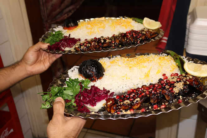 Band Amir Restaurant - 3