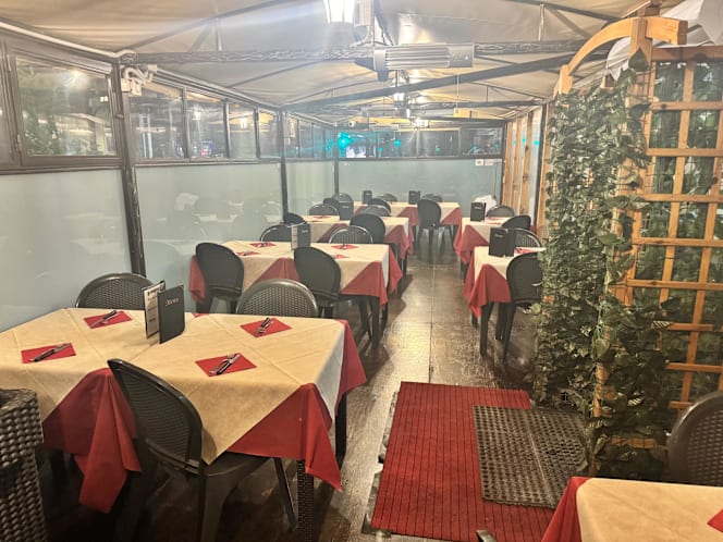 La Guardiola Pizzeria - 1