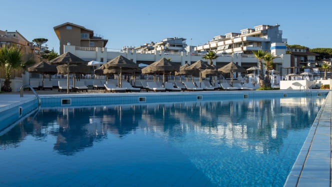 Mediterraneo Beach Resort - 1