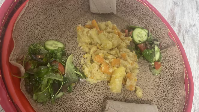 Erizon Habesha Restaurant - 4