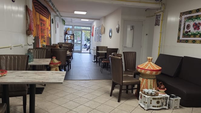 Erizon Habesha Restaurant - 8