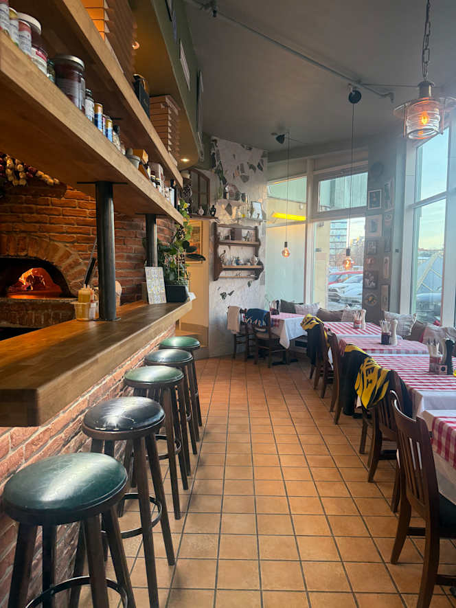 Piazza Due - 9
