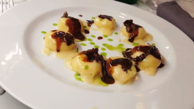 H20 Hosteria Contemporanea - 4