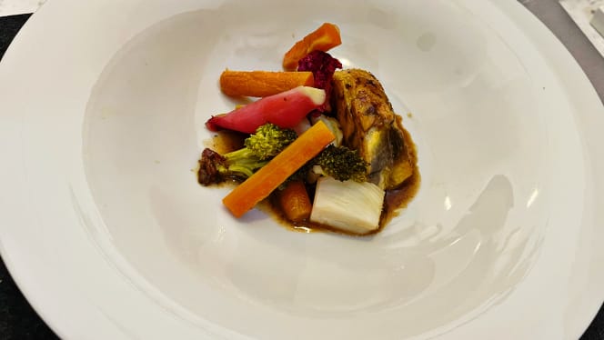 H20 Hosteria Contemporanea - 2