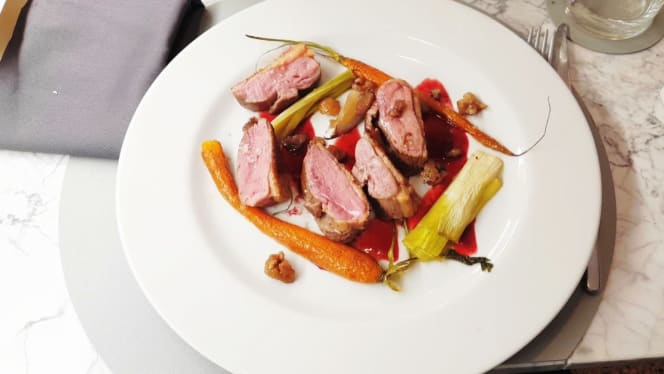 H20 Hosteria Contemporanea - 5