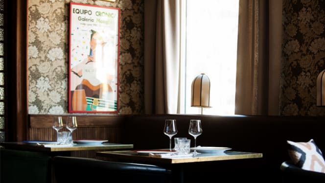 La Dama - Barcelona - 1