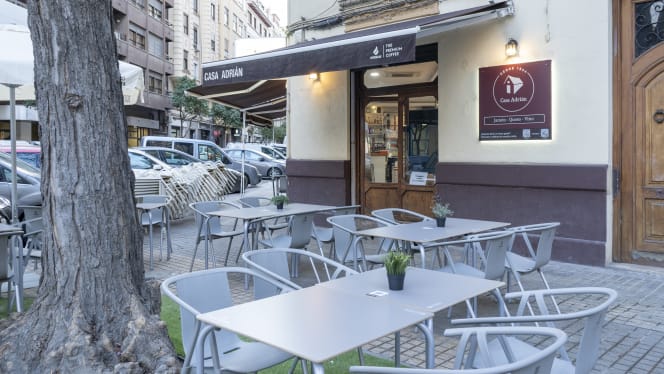 Casa Adrián 1944 - 0