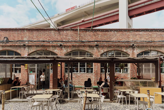 The Therapist Lx Factory - 1