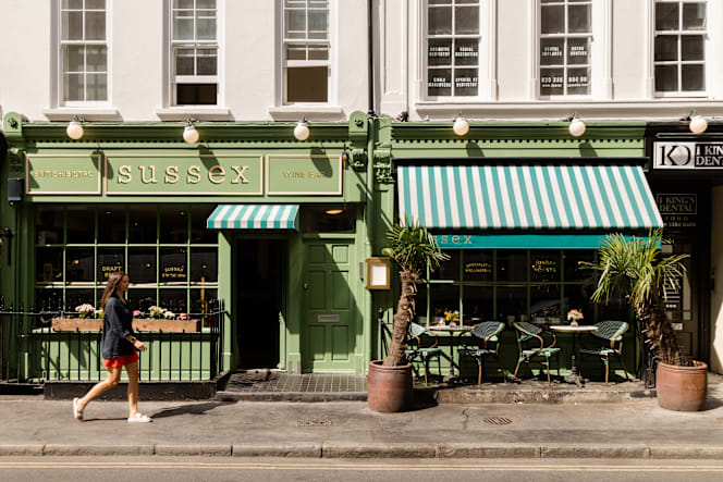 Sussex Bar and Restaurant - 4