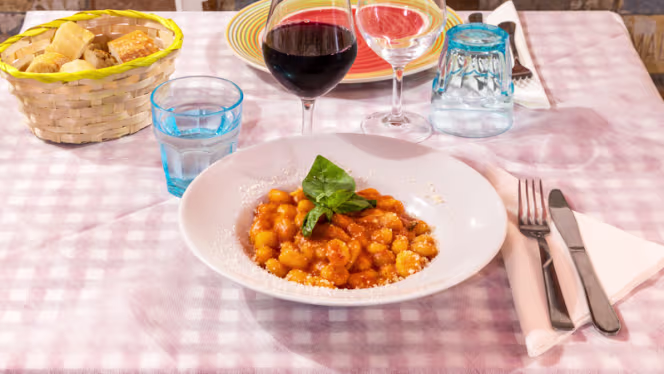 Addu Fratemo - Trattoria e Pizzeria - 4