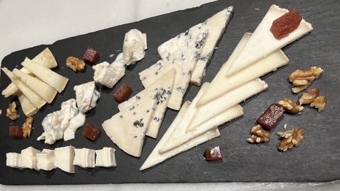 Toro Puerto Marina - 1